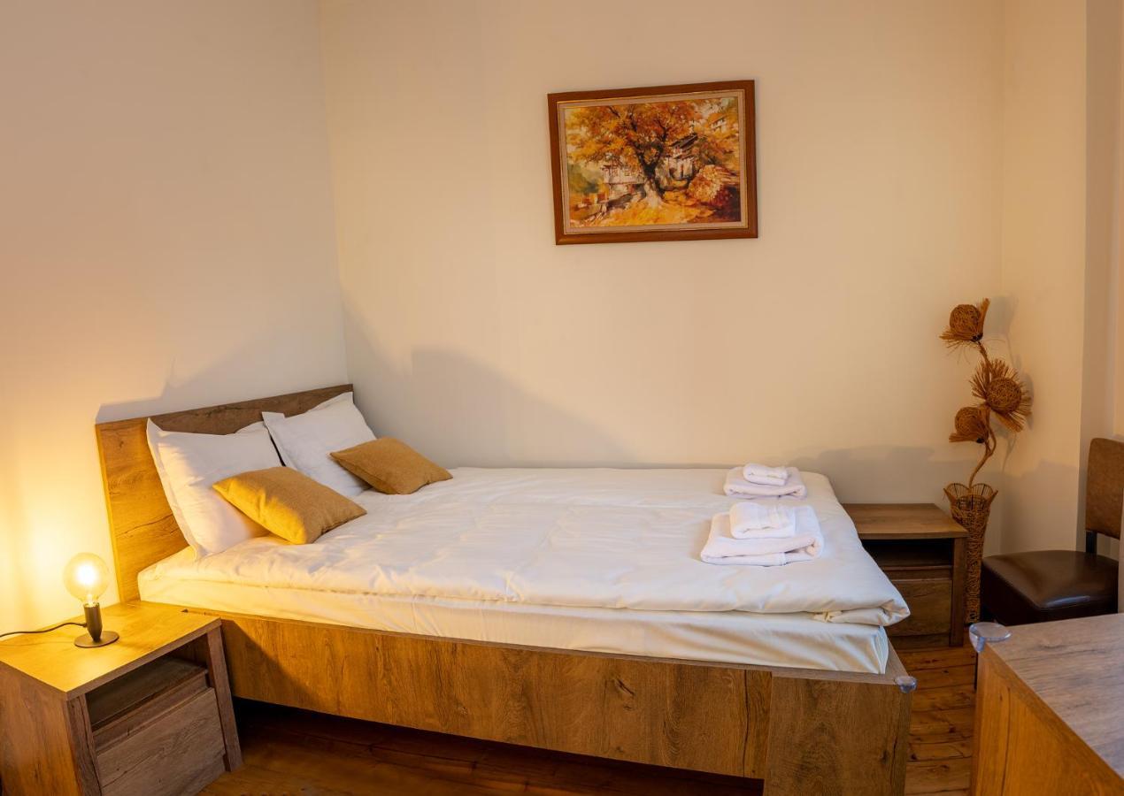 Apartpro Apartments, Veliko Tarnovo Kültér fotó